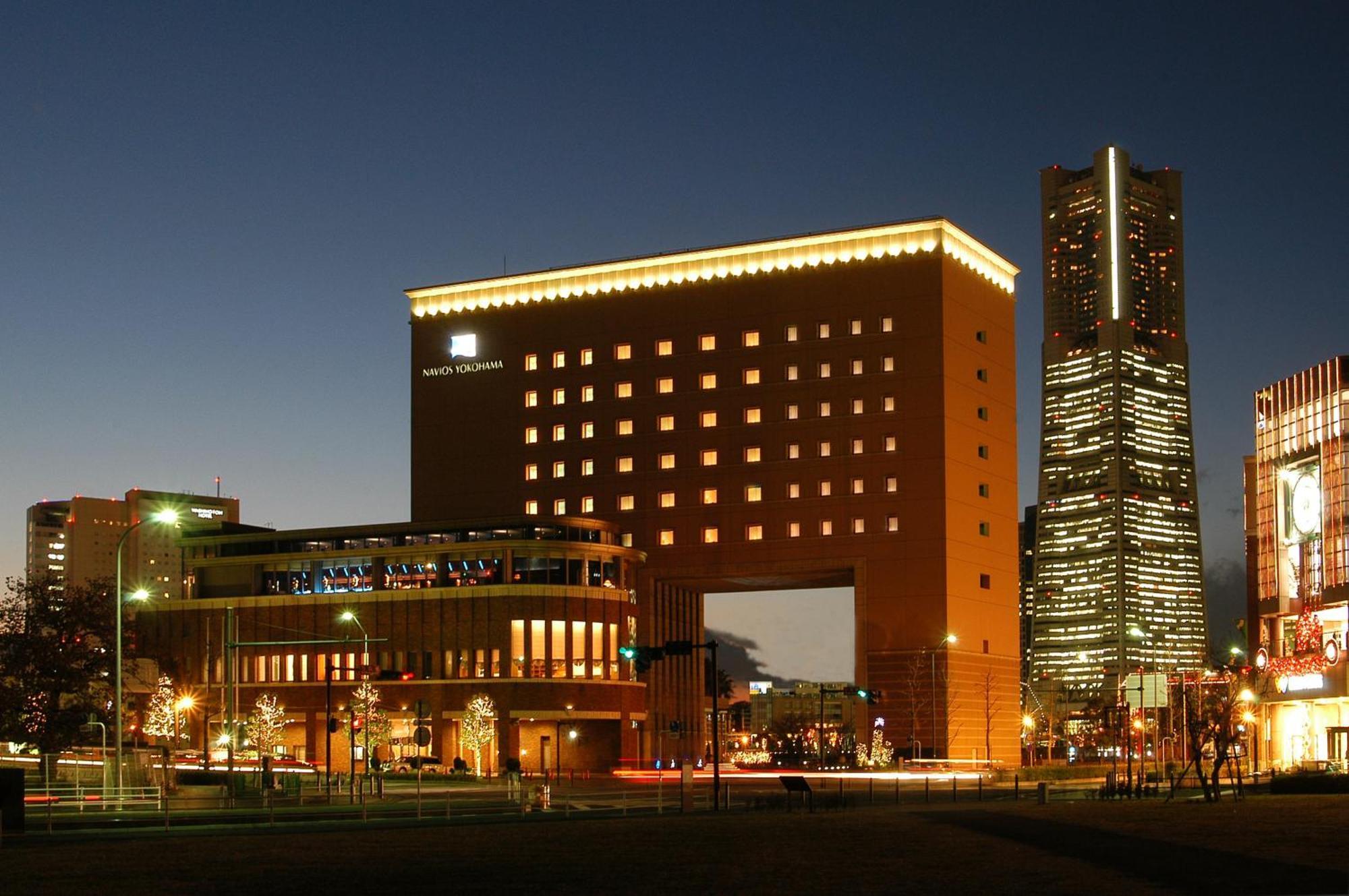 Отель Navios Yokohama Йокогама Экстерьер фото
